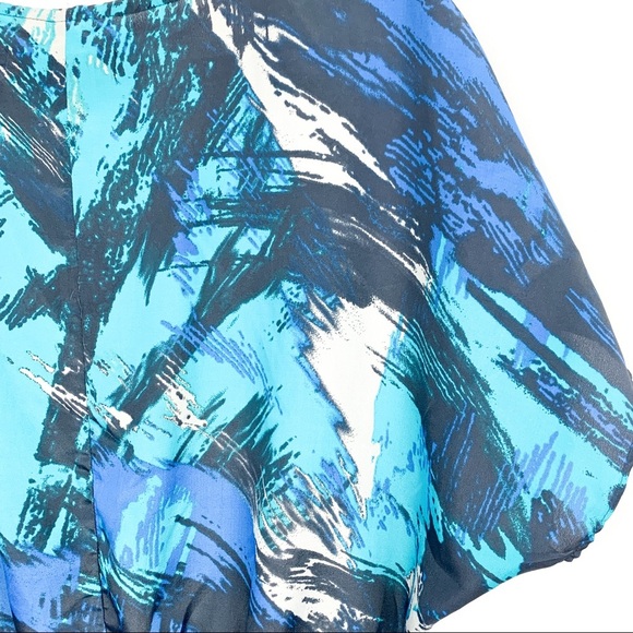 Calvin Klein Short Sleeve Patterned Blue Top - Picture 8 of 10